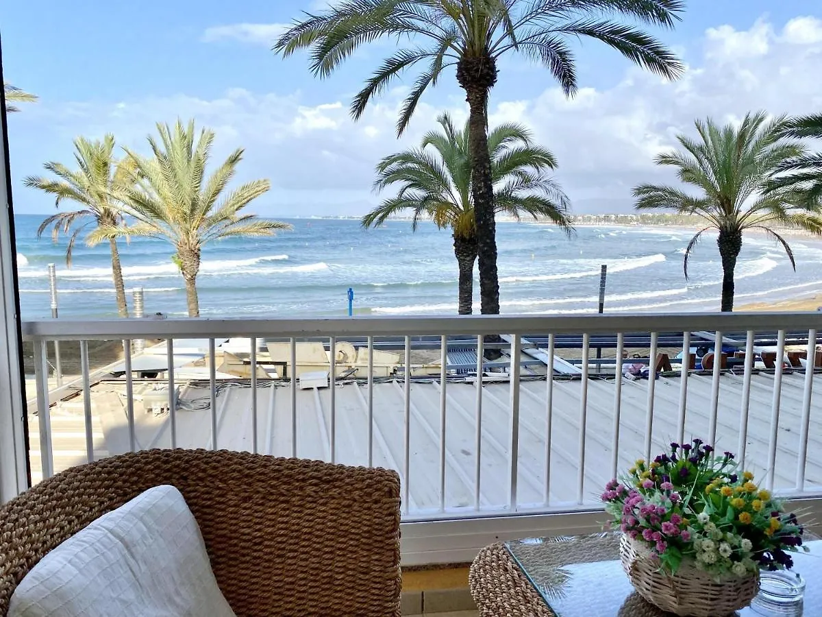 For A Stay Altair Mar Salou 0*,